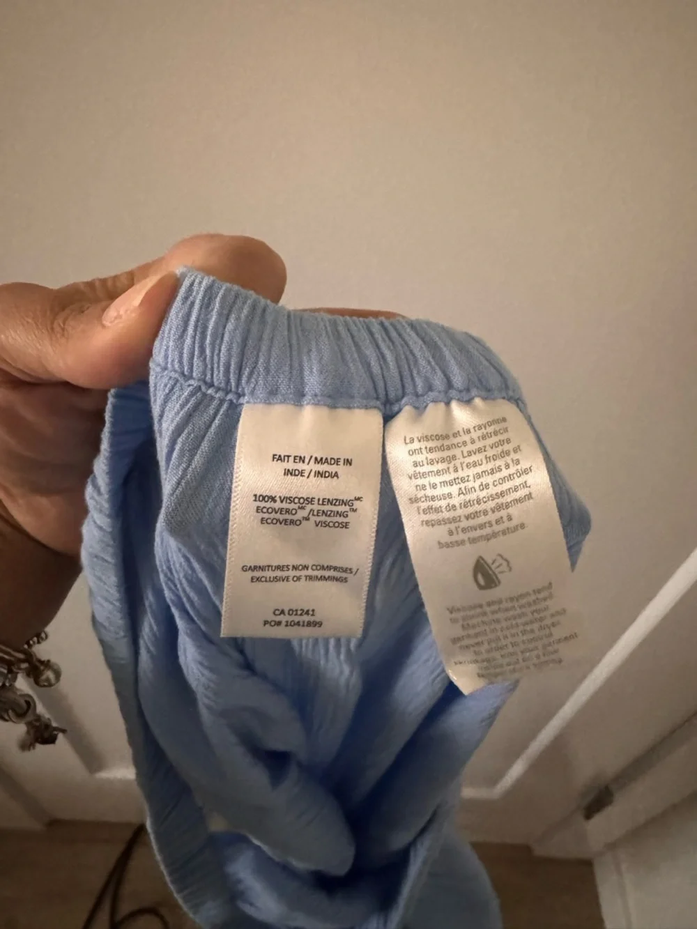 Simons Twik brand crinkled wide-leg pants in light blue size extra large - Picture 4 of 4